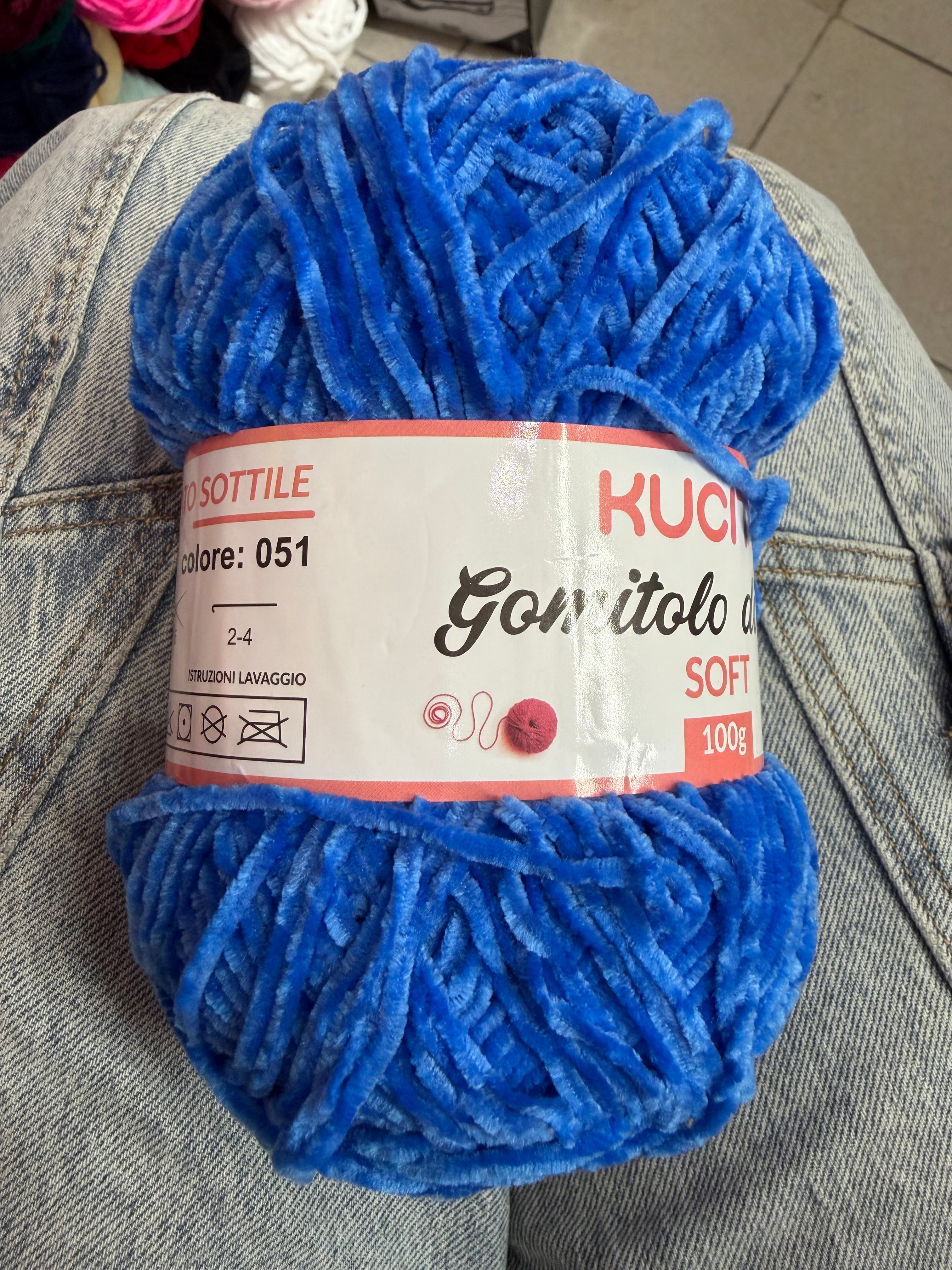 Gomitolo di filo SOFT 100g FGD MODA