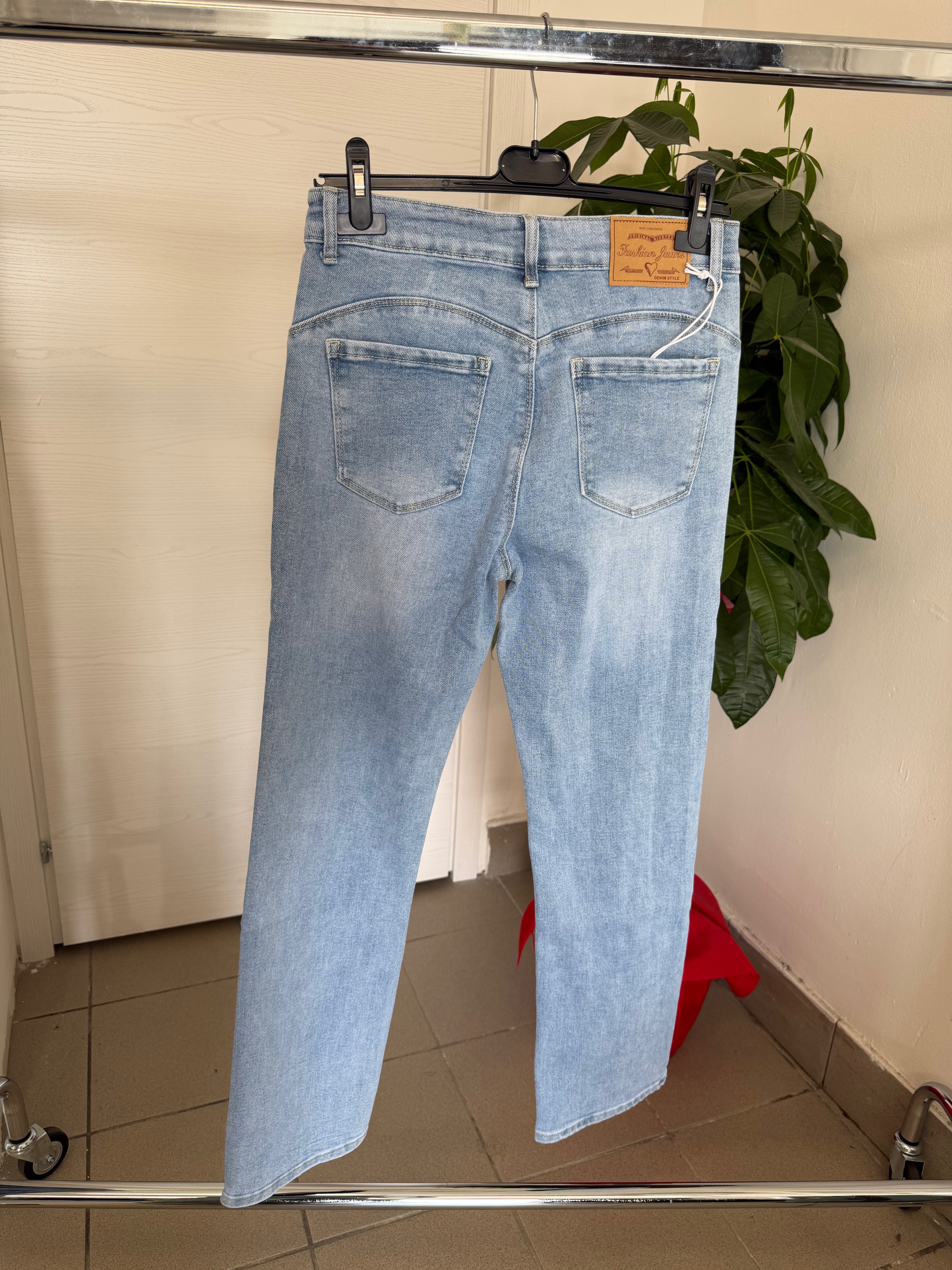 Jeans regular XB0030 FGD MODA